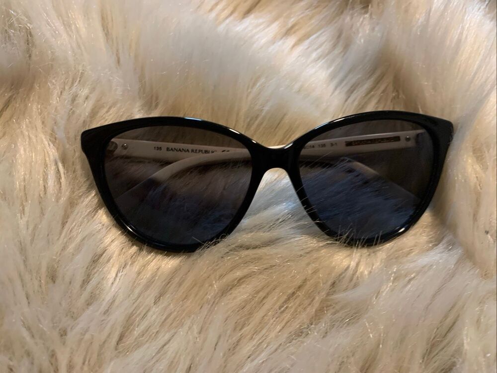 Banana Republic Retro Inspired Cat Eye Sunglasses
